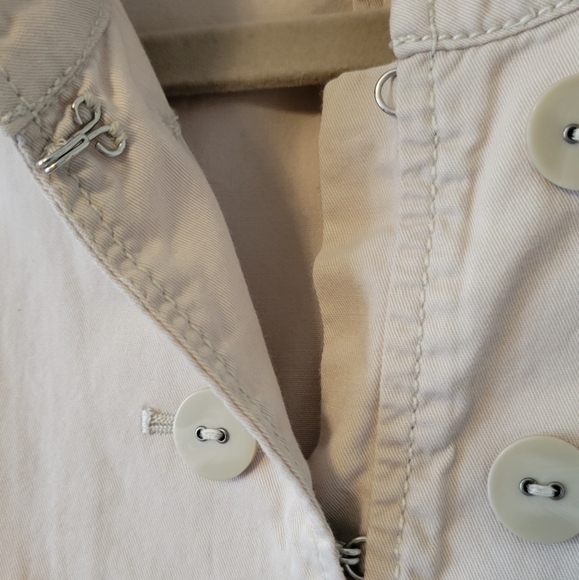 Ann Taylor Loft Petite Hook and Eye Closure top / light jacket - Picture 3 of 4